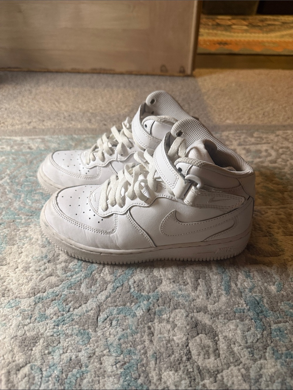 Nike Kids White High-Top Sneakers force1